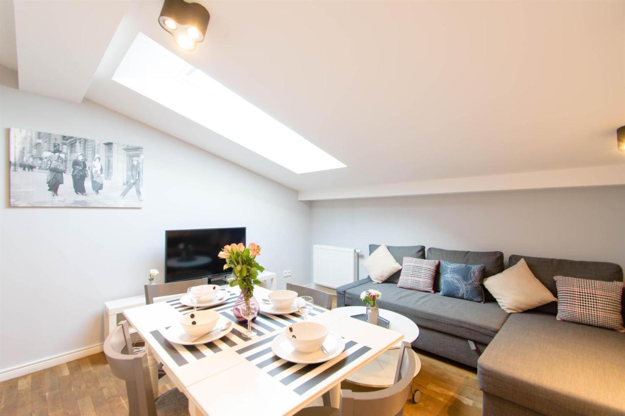Krupnicza Modern Old Town Apartments - By Upstairs Krakow Dış mekan fotoğraf